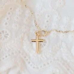 14K Small Gold Cross With Chain(14k Gold Cross With Chain)