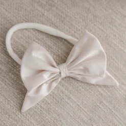 Elizabeth Silk Bow Headband(Elizabeth Silk Bow Headband)