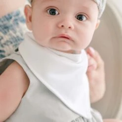 Grayson Bandana Bib(Miles White Bandana Bib)