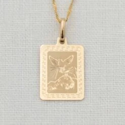 14k Gold Etched Blessing Charm With Chain(14k Gold Etched Blessing Charm With Chain)