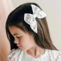 Silk Bow Clip Or Veil(Silk Bow Clip Or Veil)