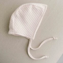 Ava Quilt Bonnet(Pink Quilt Bonnet)