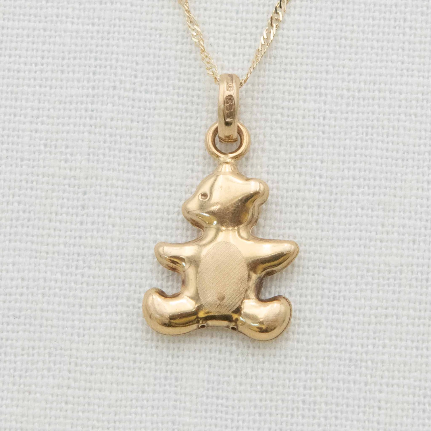 14k Gold Teddy Bear Charm With Chain(14k Gold Teddy Beau Charm With Chain) 1 14k Gold Teddy Bear Charm With Chain(14k Gold Teddy Beau Charm With Chain)