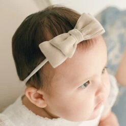 Emily Velvet Bow Headband(Emily Velvet Bow Headband) -Tiny Trendz VelvetBowHB 9666